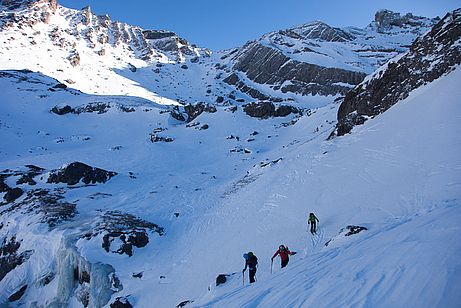 Landschaftlich und skifahrerisch abwechslungsreiche Abfahrt ins Fundaistal Landschaftlich und skifahrerisch abwechslungsreiche Abfahrt ins Fundaistal