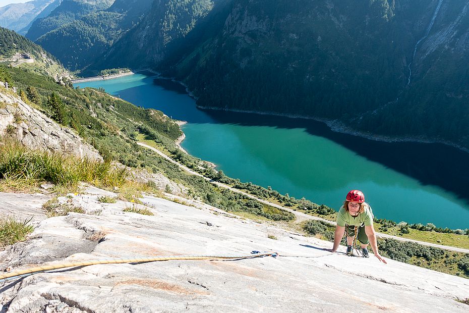 An den Seeplatten fühlt man sich fast an den Grimselpass versetzt An den Seeplatten fühlt man sich fast an den Grimselpass versetzt