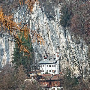 Die Weberwand mit dem ehemaligen Gasthaus