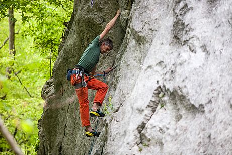 Fußtechnische Kletterei im Klettergarten Schneizlreuth Fußtechnische Kletterei im Klettergarten Schneizlreuth