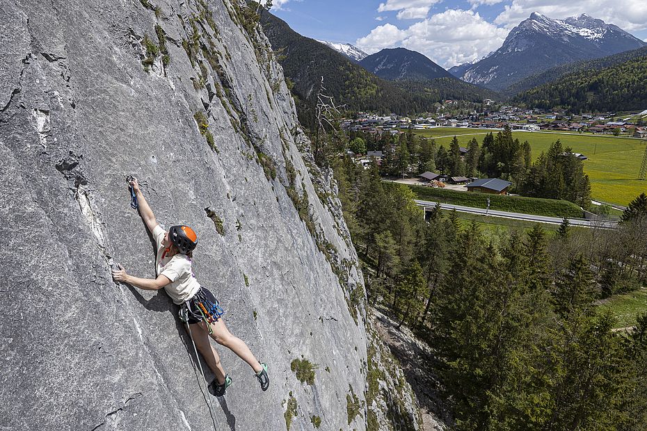 Plattiger und oft kompakter Fels in Scharnitz