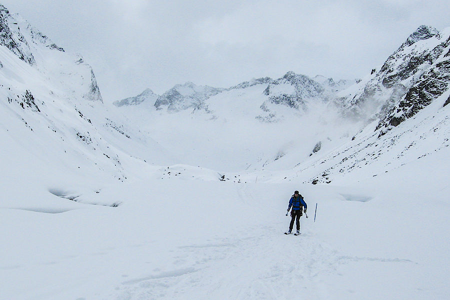 Viel Armkraft benötigt man für die Skating-Passage zurück zur Franz-Senn-Hütte 