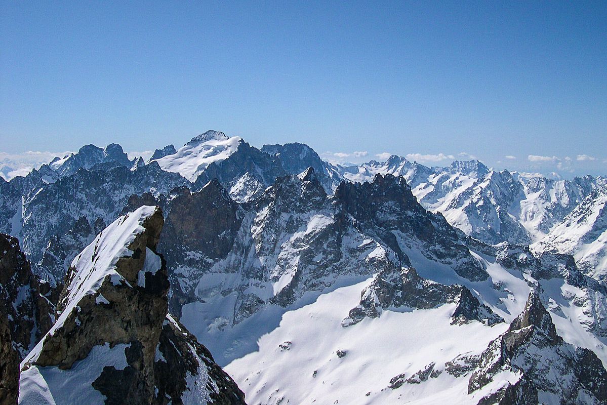 Blick zum Barre des Écrins und Dôme de Neige