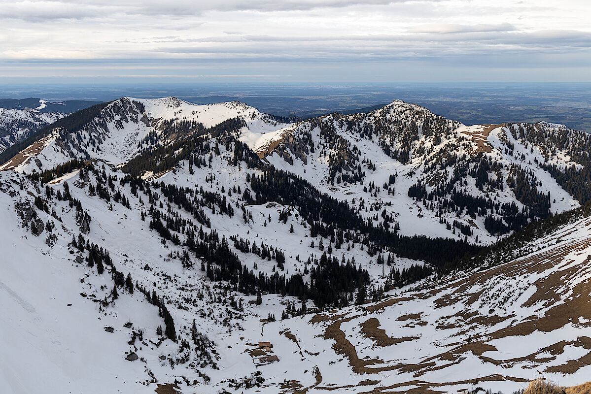 Blick vom Gipfel der Rotwand ins Kleintiefental, ins Krottental und zur Aiplspitze