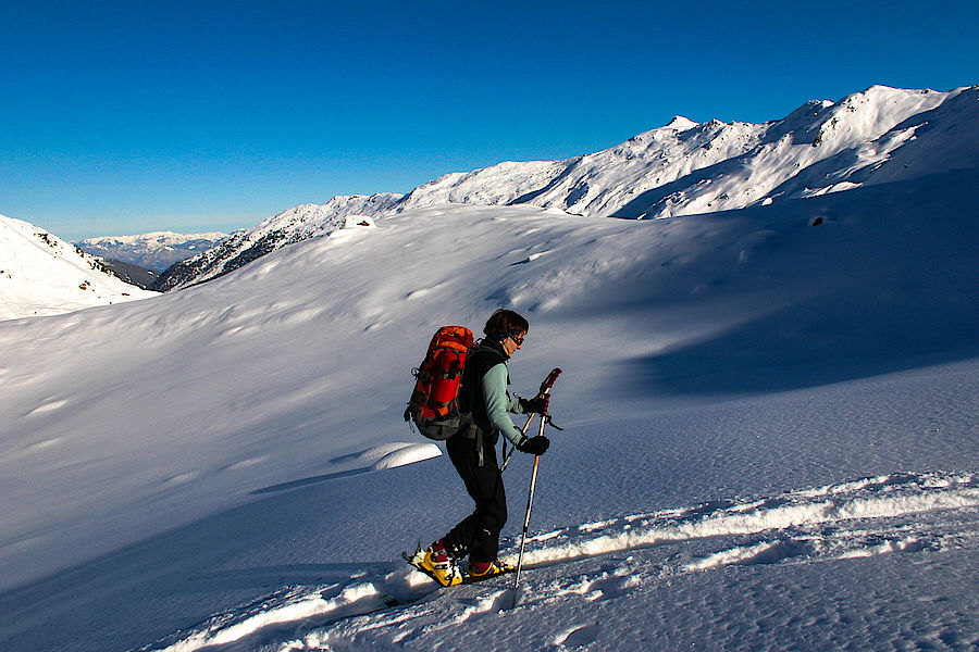 Schönes Skigelände und guter Pulverschnee am Roßkopf 