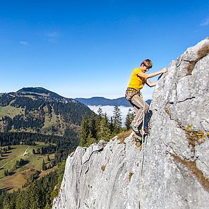 Voralpenidylle beim Klettern am Schreistein