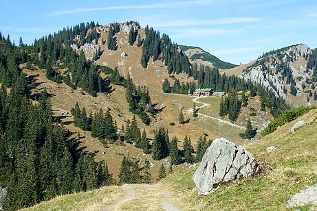 Blick aus dem Kleintiefental zum Taubensteinhaus Blick aus dem Kleintiefental zum Taubensteinhaus