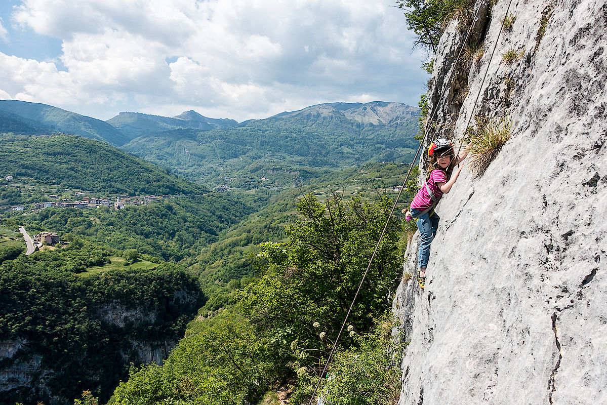 Klettern auf dem Hochplateau von Bretonico in Crosano
