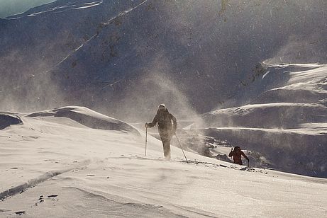 Aufstieg zur Naviser Sonnenspitze Aufstieg zur Naviser Sonnenspitze