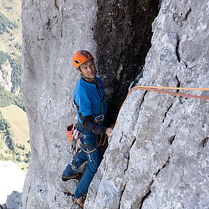 Auch der schöne Riss in der 9. Seillänge war nass