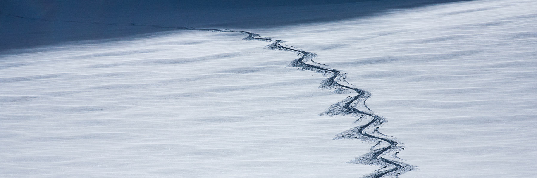 Einsame Skispur am Sulztalgletscher