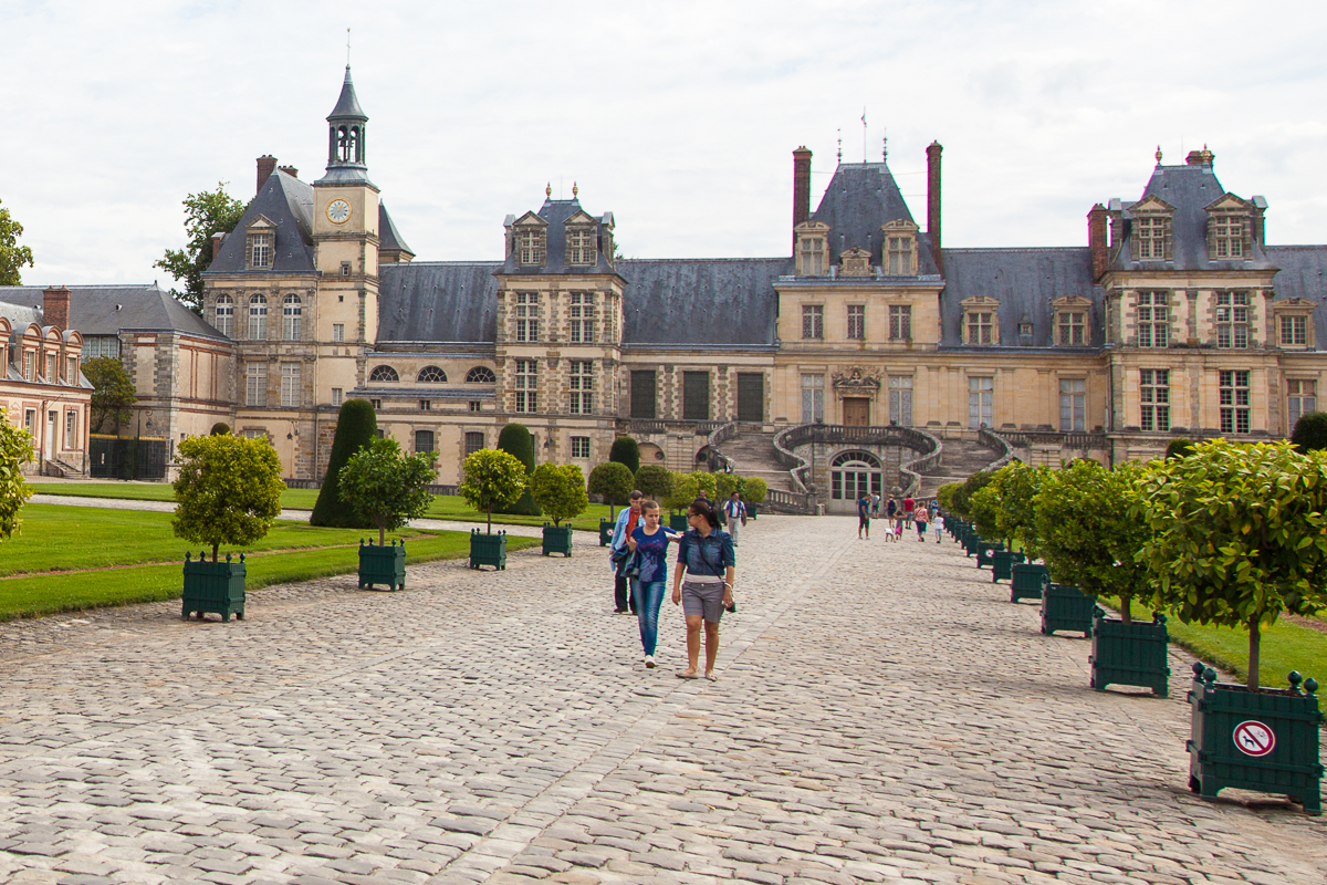 Das Schloss von Fontainebleau ist an einem Ruhetag unbedingt einen Ausflug wert. 