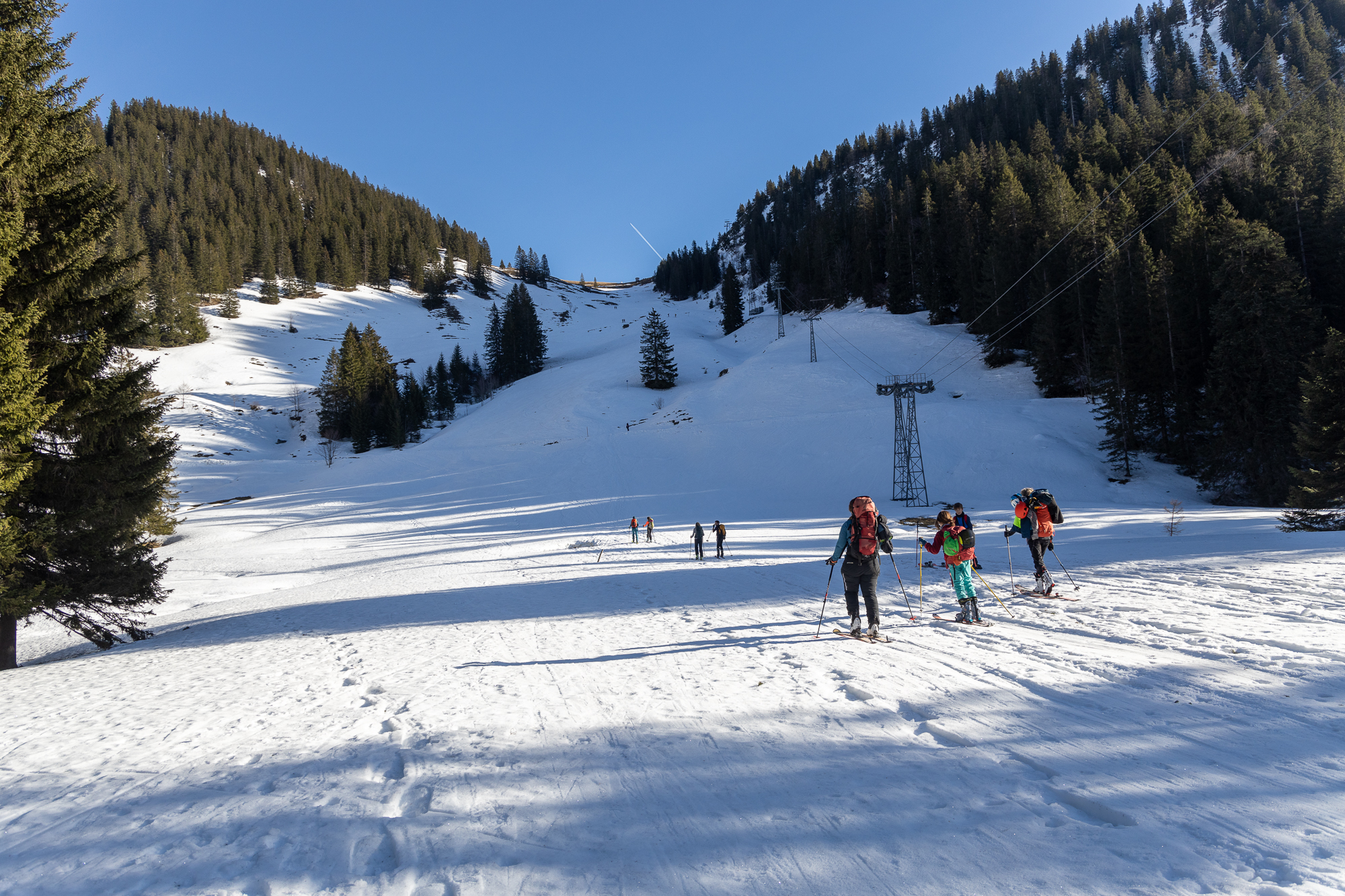Oberhalb 1300 m dann gute Bedingungen Oberhalb 1300 m dann gute Bedingungen