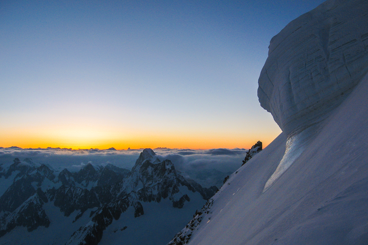 Sonnenaufgang am Mont Blanc du Tacul 